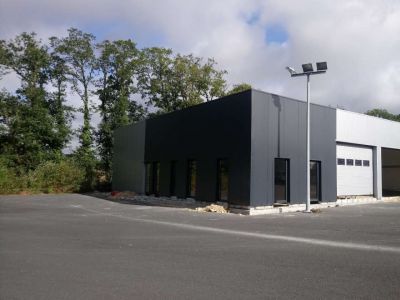 Batiment industriel 56950 CRACH